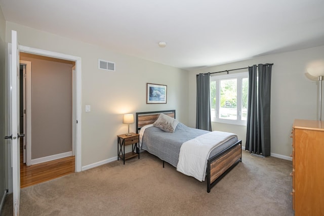 220 N Haddon Pl, Addison, IL 60101 - bedroom featuring light colored carpet and baseboards
