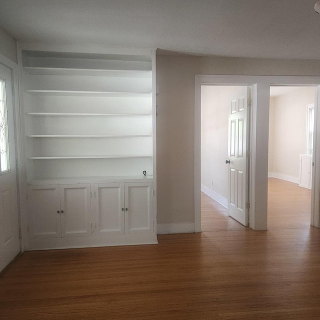 1223 Putnam St, Peru, IL 61354 - view of closet