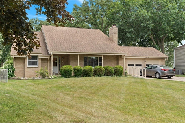 225 Ironwood Dr, Lindenhurst, IL 60046 - photo 1