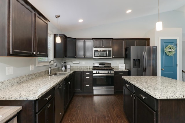 2608 Grey Fox Trl, Bloomington, IL 61705 - photo 4