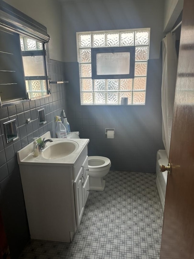 8208 S Sacramento Ave, Chicago, IL 60652 - photo 6