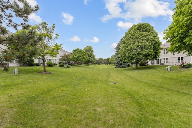 3092 Serenity Ln, Naperville, IL 60564 - photo 16