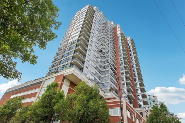 1600 S Prairie Ave Unit 1204, Chicago, IL 60616 - view of apartment building / complex