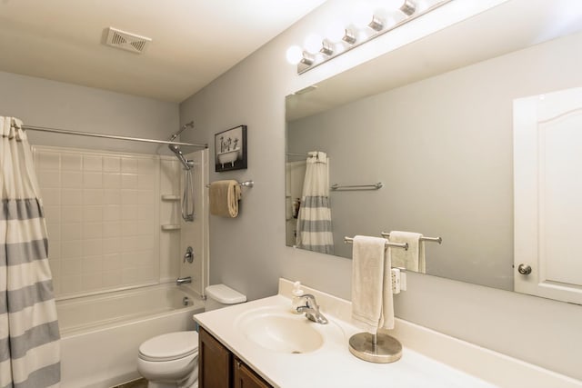 15 Richmond Cir S, Elgin, IL 60177 - bathroom with shower / bathtub combination with curtain and vanity