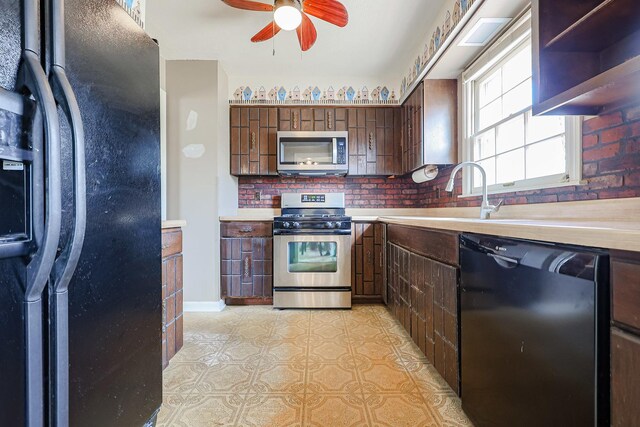 719 Webster St, Algonquin, IL 60102 - photo 20
