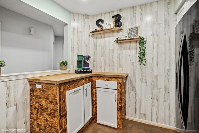 1039 Talbots Ln, Elk Grove Village, IL 60007 - kitchen featuring freestanding refrigerator, wood counters, and open shelves