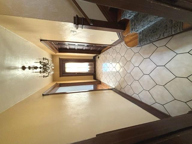 707 Mcdonough St, Joliet, IL 60436 - photo 10