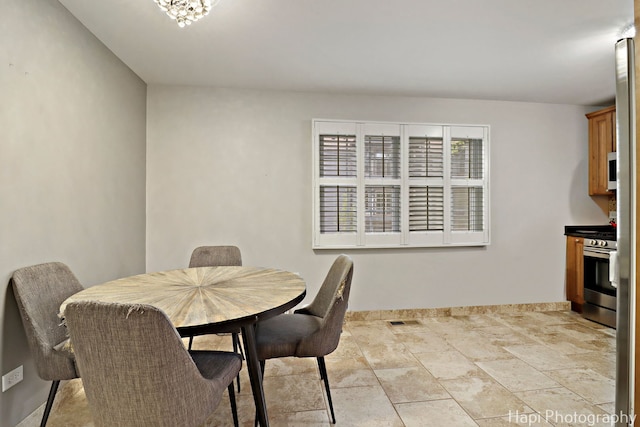336 Eastern Ave, Barrington, IL 60010 - dining space with baseboards