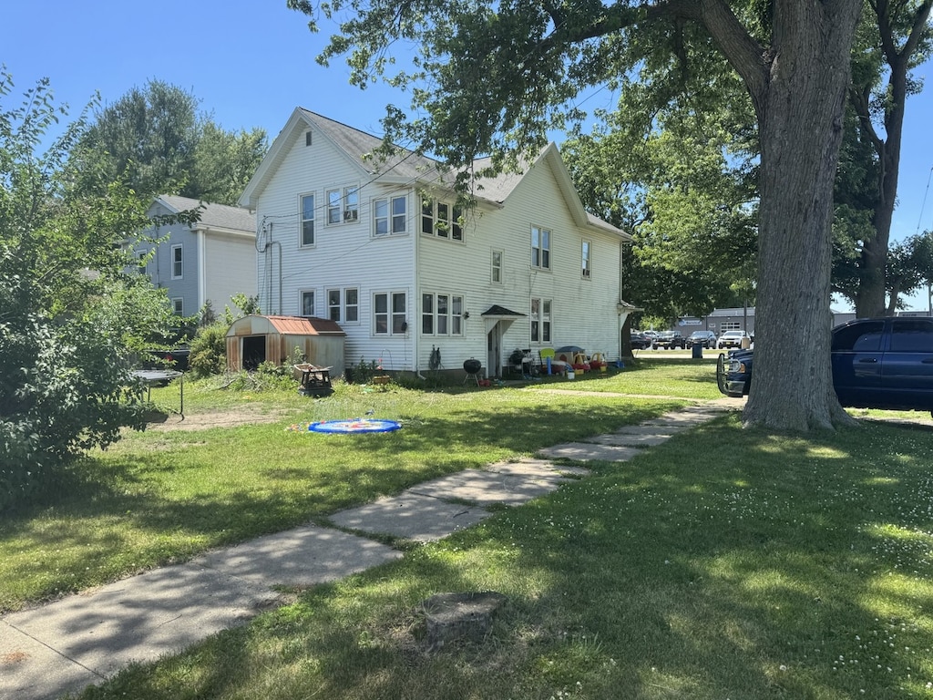 611 13th Ave, Mendota, IL 61342 - photo 2
