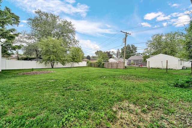 317 Tee Ln, Carpentersville, IL 60110 - photo 22