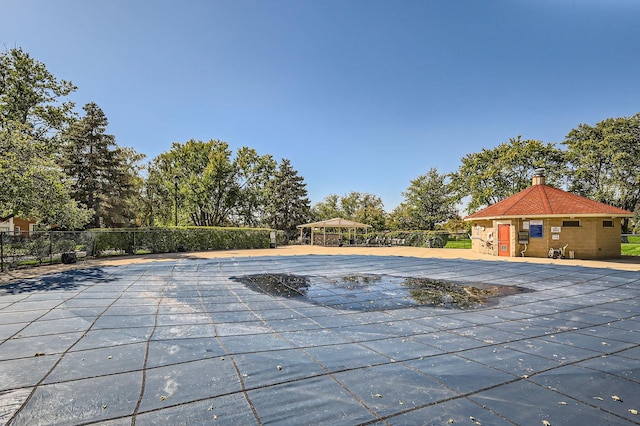 20 N Tower Rd Unit 12M, Oak Brook, IL 60523 - view of pool