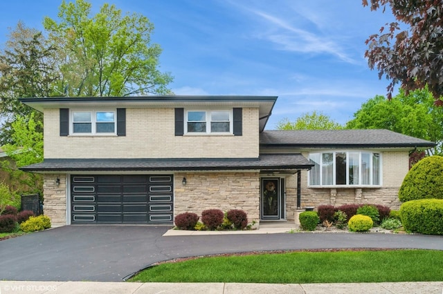 910 S Waverly Ave, Mount Prospect, IL 60056 - photo 1