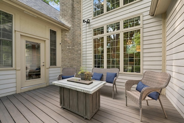 5803 Tomlinson Dr, Mchenry, IL 60050 - view of wooden deck