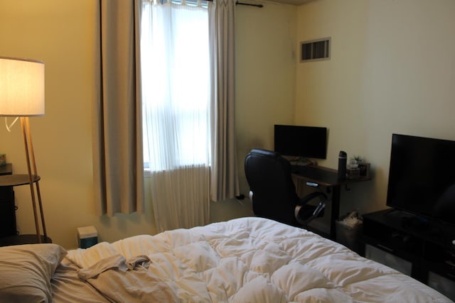 125 S Jefferson St Unit 1207, Chicago, IL 60661 - bedroom with multiple windows