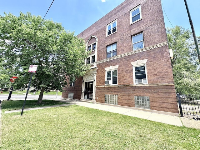 6103 S Ingleside Ave Unit 1, Chicago, IL 60637 - view of building exterior with cooling unit