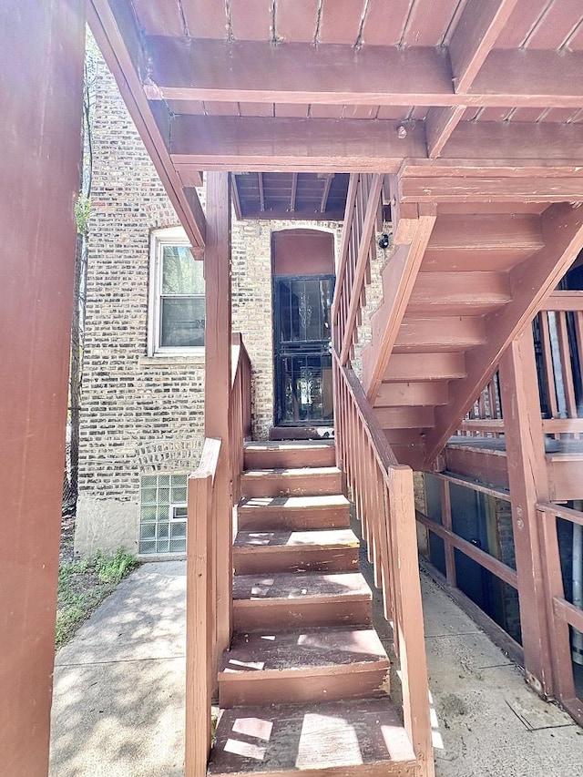 6103 S Ingleside Ave Unit 1, Chicago, IL 60637 - view of staircase