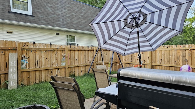 16 Forest Ln, Cary, IL 60013 - view of patio / terrace