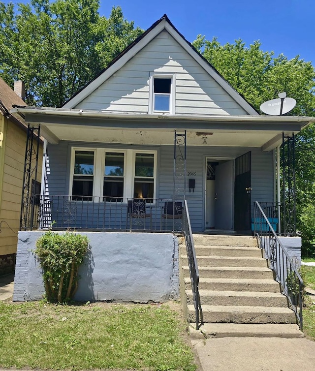 2046 W 69th Pl, Chicago, IL 60636 - photo 2