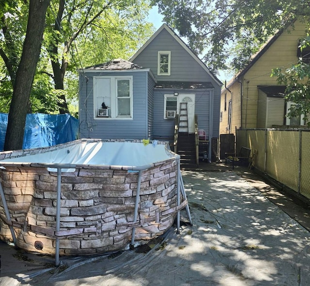 2046 W 69th Pl, Chicago, IL 60636 - photo 7