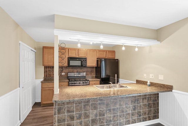 22 Red Oak Trl, Cary, IL 60013 - photo 12