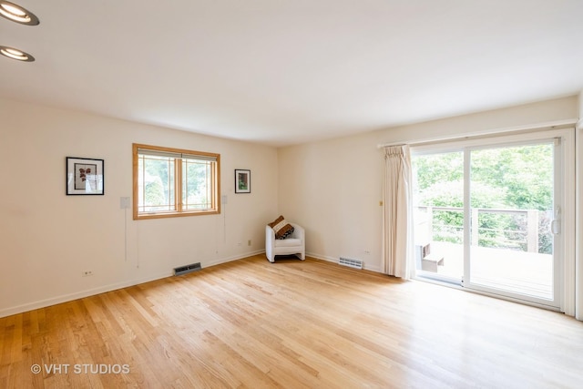 855 Beverly Pl, Lake Forest, IL 60045 - spare room with light wood-type flooring and recessed lighting