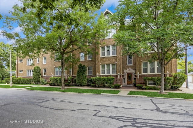 256 Pleasant St Unit 2, Oak Park, IL 60302 - photo 1