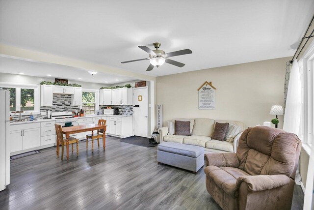 2303 Roland Dr, Champaign, IL 61821 - photo 9