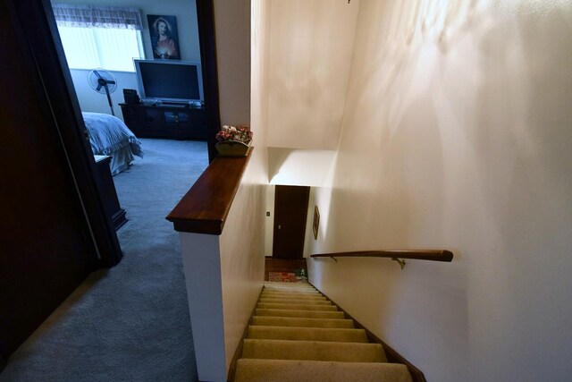 159 Village Ct, Des Plaines, IL 60016 - photo 25