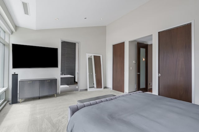 33 W Ontario St Unit Th5, Chicago, IL 60654 - bedroom featuring light colored carpet and high vaulted ceiling