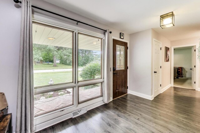 30975 N Blackhawk Trl, Grayslake, IL 60030 - photo 3