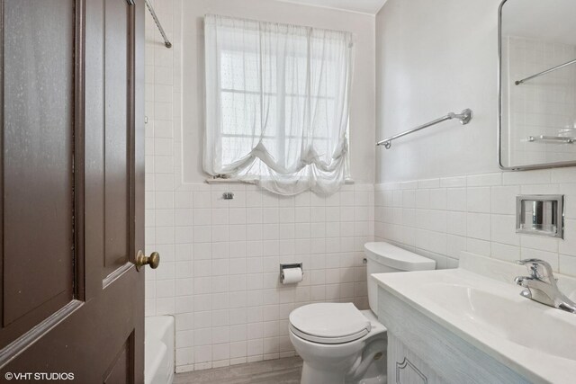 1288 Sunview Ln, Winnetka, IL 60093 - photo 13