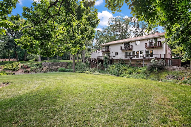 1444 Guildford Dr, Bourbonnais, IL 60914 - view of green lawn with a balcony