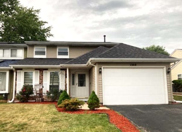 1348 Inverness Dr, Elgin, IL 60120 - photo 2
