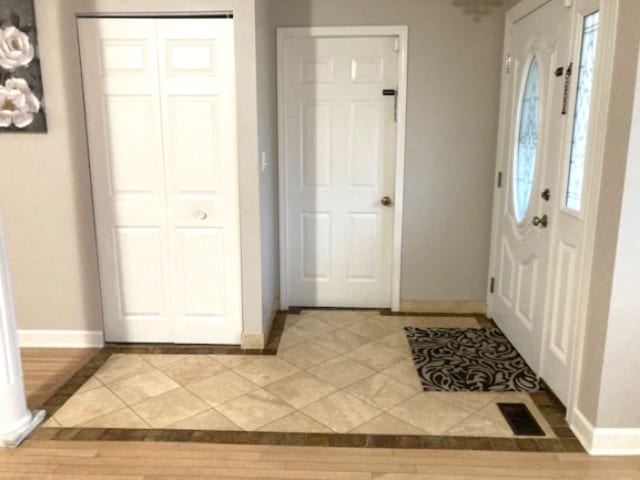 1348 Inverness Dr, Elgin, IL 60120 - photo 5