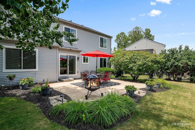 1918 Congrove Dr, Aurora, IL 60504 - rear view of property featuring a yard and a patio area