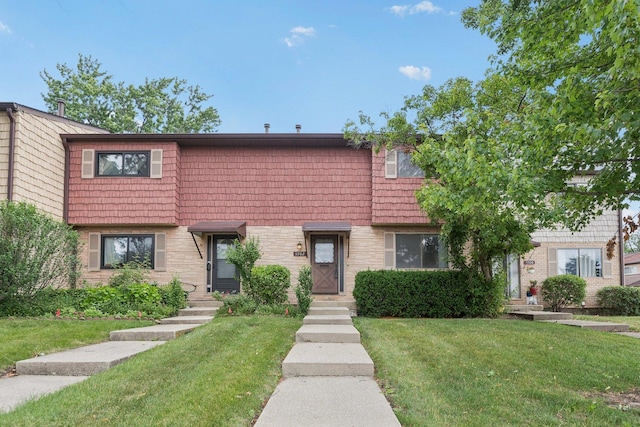 1702 Lakeview Dr, Wheeling, IL 60090 - photo 1