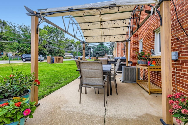 437 S Elmhurst Rd, Mount Prospect, IL 60056 - view of patio / terrace featuring outdoor dining area and a gazebo