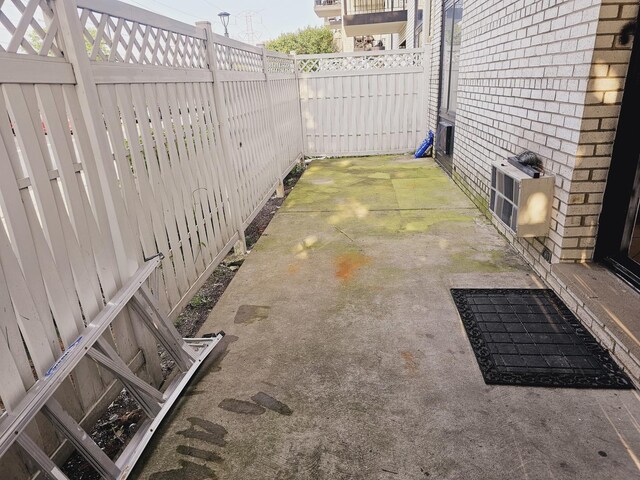 9078 W Heathwood Dr Unit 1M, Niles, IL 60714 - photo 16
