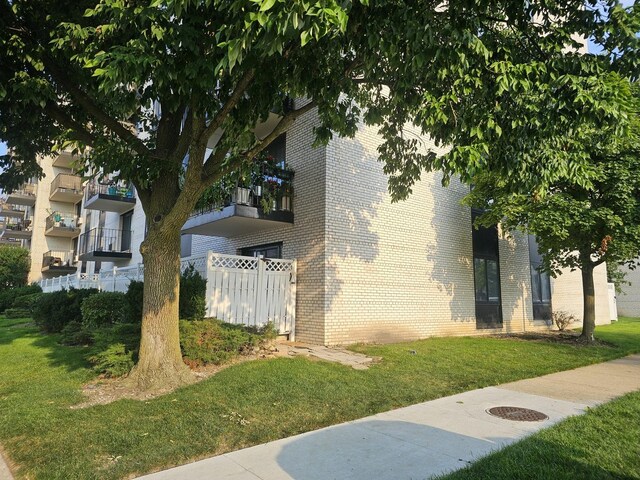 9078 W Heathwood Dr Unit 1M, Niles, IL 60714 - photo 18