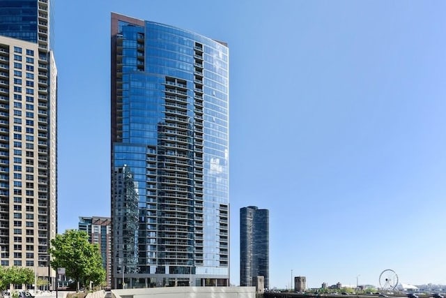 450 E Waterside Dr Unit 1606, Chicago, IL 60601 - view of property featuring a view of city