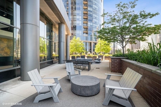 450 E Waterside Dr Unit 1606, Chicago, IL 60601 - view of patio