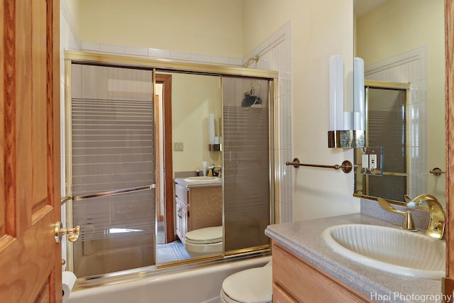 74 Dundee Ln, Barrington Hills, IL 60010 - full bath with vanity and bath / shower combo with glass door