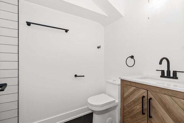 8114 S Paxton Ave, Chicago, IL 60617 - bathroom with toilet and vanity