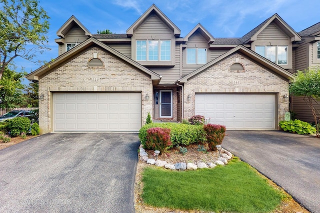 542 Silver Aspen Cir, Crystal Lake, IL 60014 - photo 2