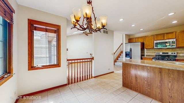542 Silver Aspen Cir, Crystal Lake, IL 60014 - photo 8