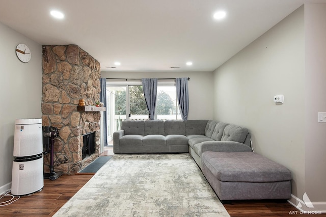 257 Coventry Cir Unit 136, Vernon Hills, IL 60061 - living room featuring dark wood finished floors, recessed lighting, and a fireplace