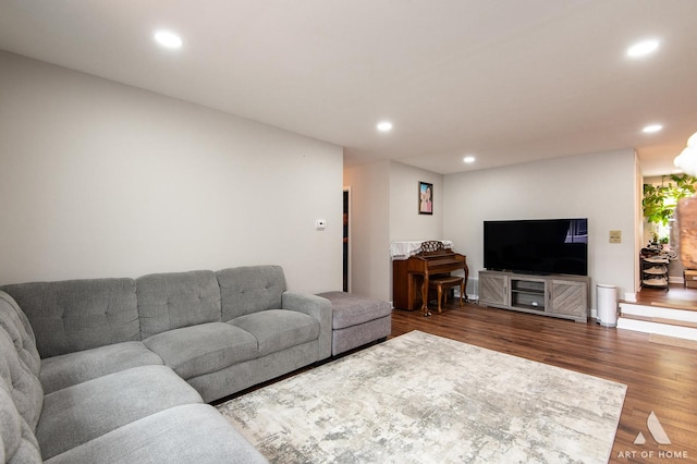 257 Coventry Cir Unit 136, Vernon Hills, IL 60061 - living area featuring dark wood finished floors and recessed lighting