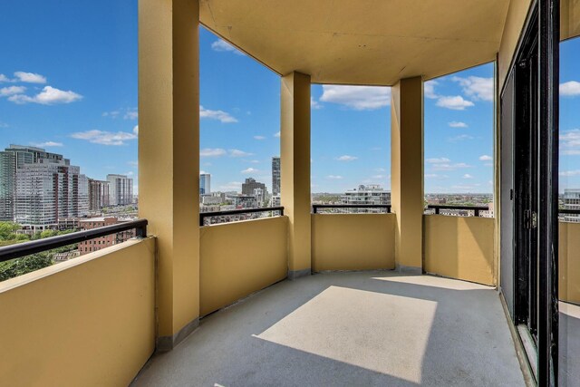 1464 S Michigan Ave Unit 1404, Chicago, IL 60605 - balcony featuring a city view