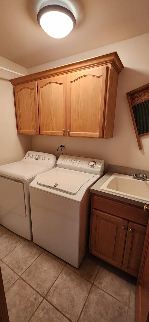 13027 Blue Grass Dr, Lemont, IL 60439 - photo 23