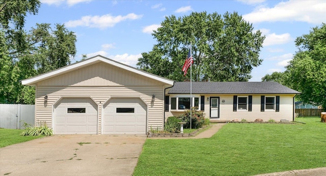 410 N 4th St, Saint Joseph, IL 61873 - ranch-style house with driveway and a garage